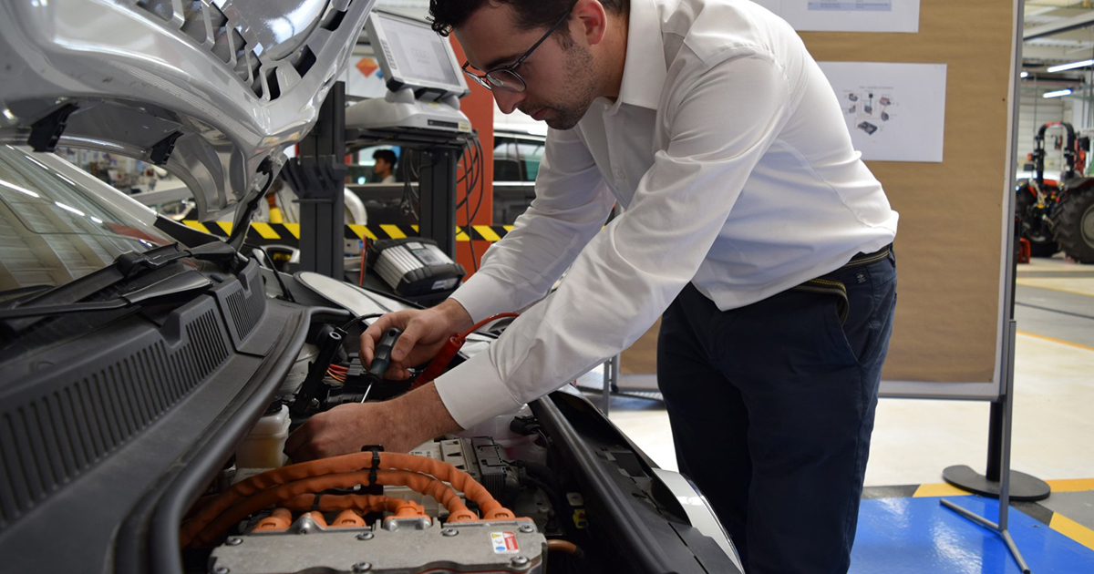 Condições para uma Intervenção Segura em Veículos Elétricos e Híbridos